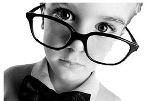 儿童配镜验光为什么一定要散瞳？